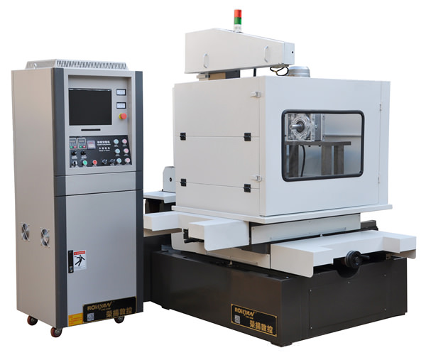 ��侀��и�C(j��)